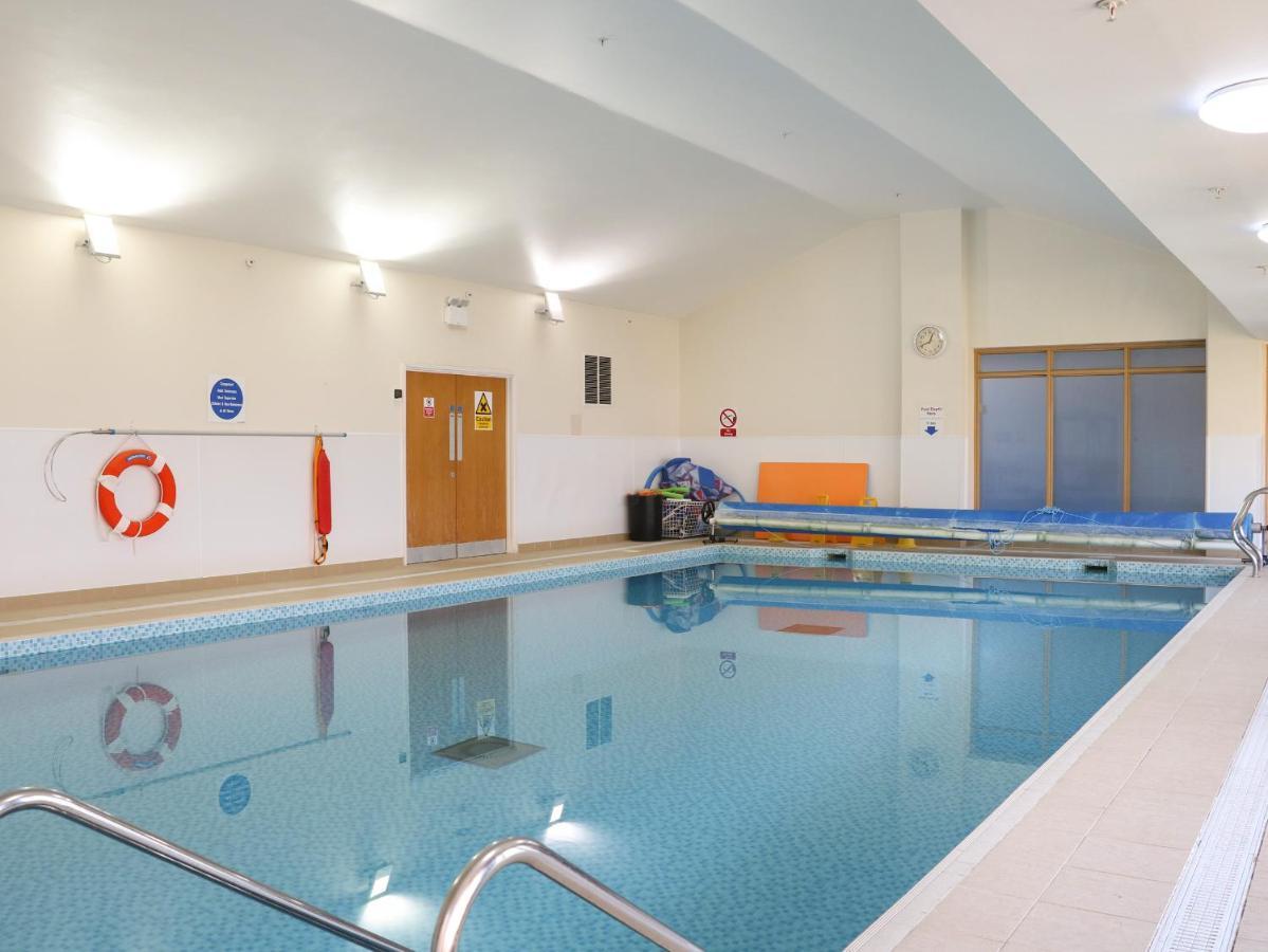 Flat 32 - Marine Court