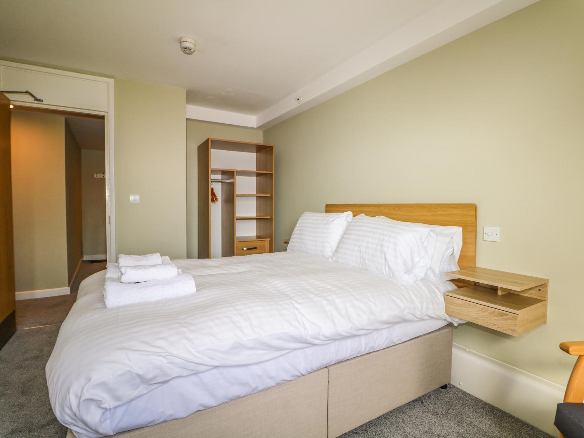 Flat 32 - Marine Court Vakantiehuis